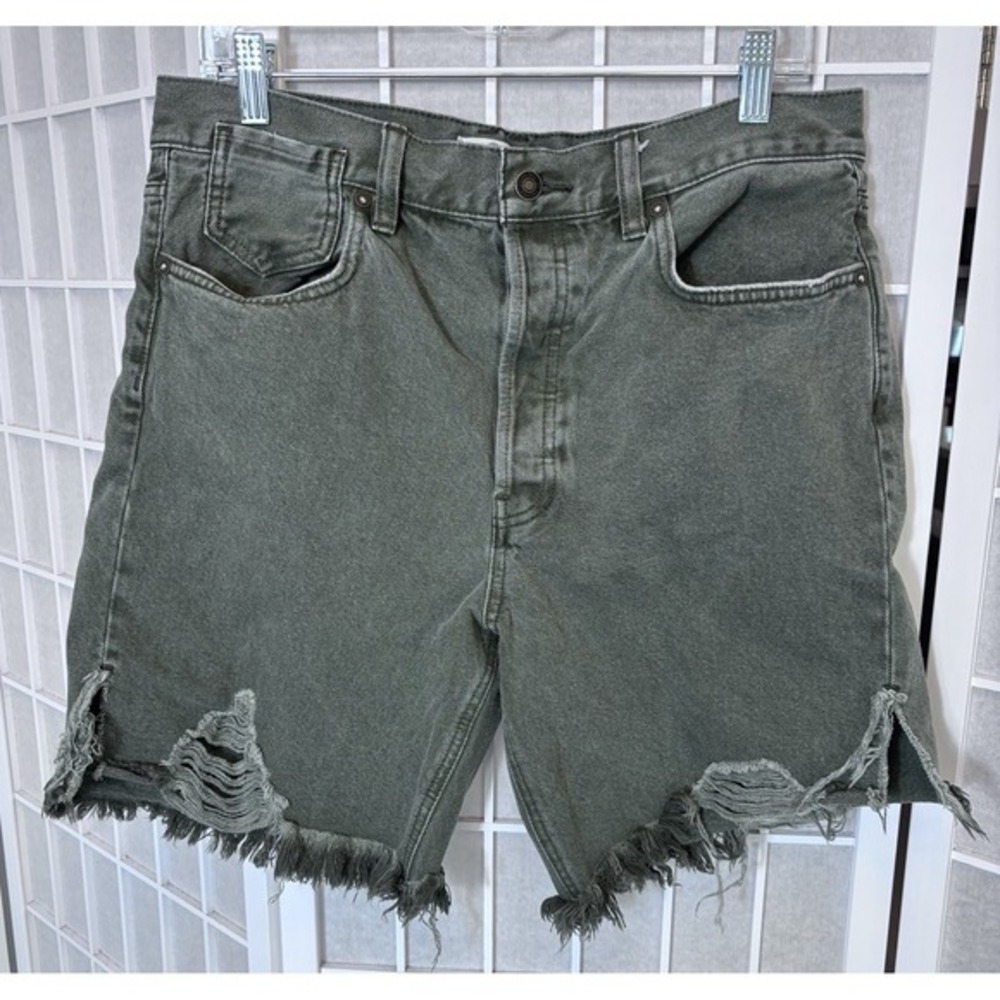 Free People We the Free Sequoia Shorts Green Size 30  Distressed Boho Grunge
